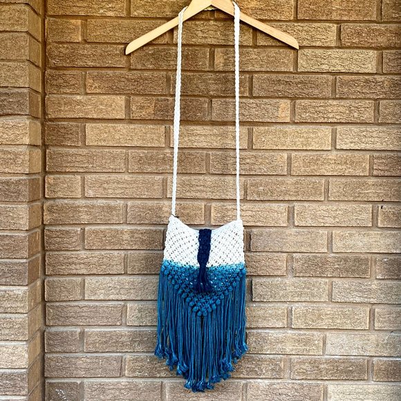 Crochet Macrame' Woven Fringed Bag Ombre' Crossbody - Picture 2 of 9